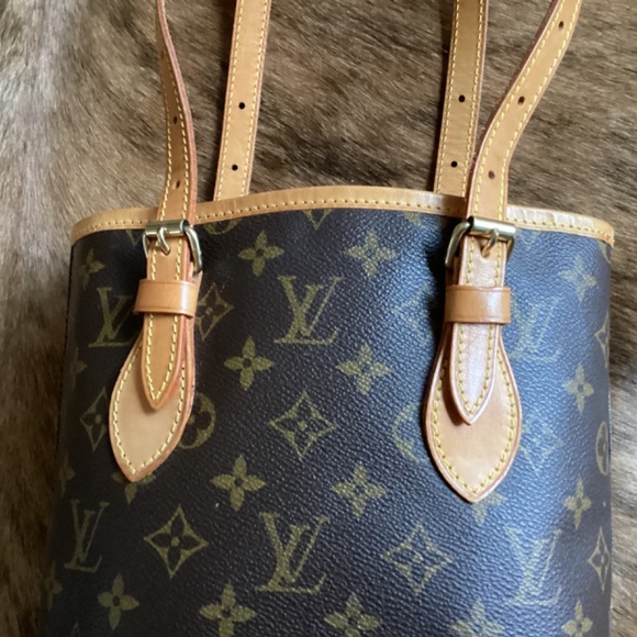 Authentic Vintage Petit Bucket Bag PM Monogram Louis Vuitton - Picture 8 of 14